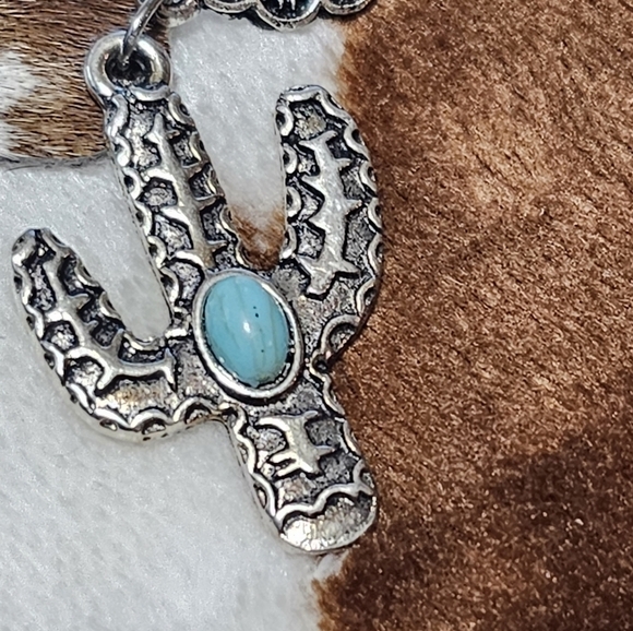 Black and White Cow Tag Earrings- NWT - Picture 2 of 4